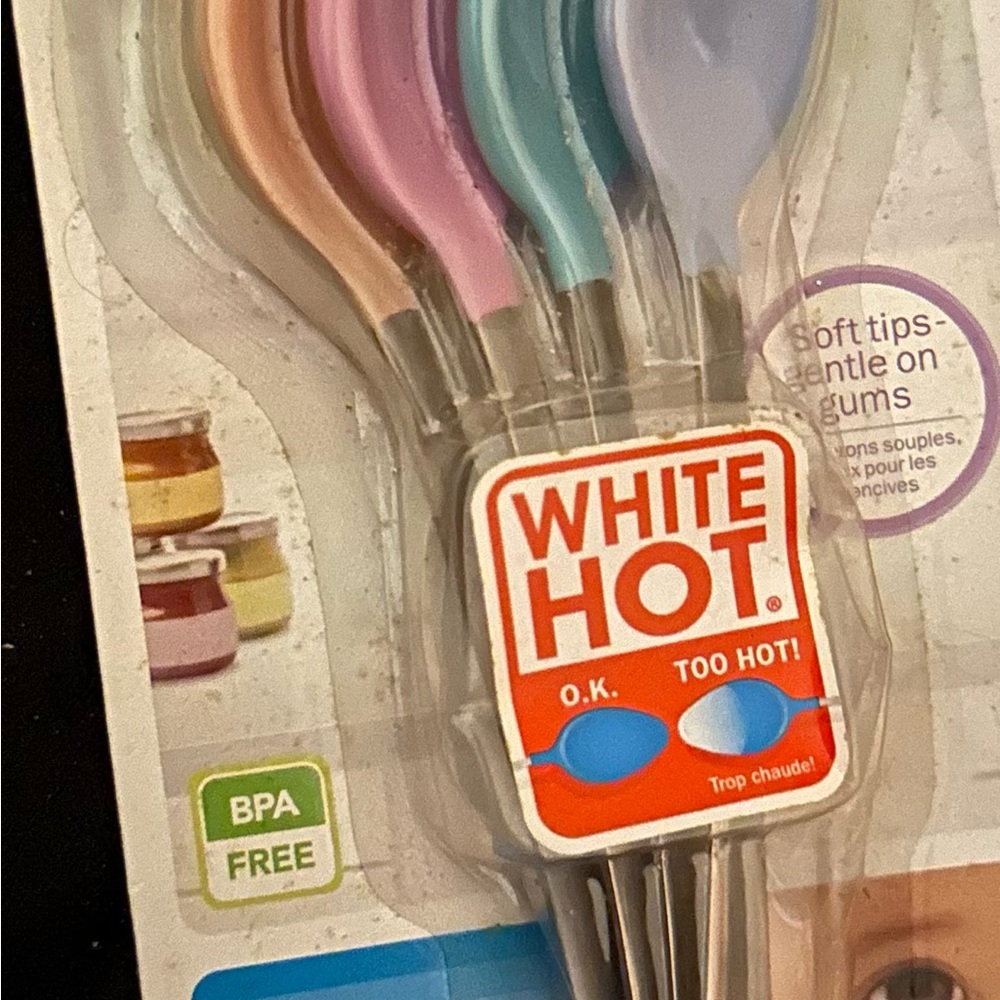 Munchkin White Hot Infant Spoons - Pink, Purple, Blue, Tan